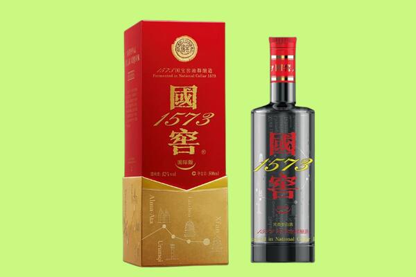 乐山金口河区回收国窖1573.jpg